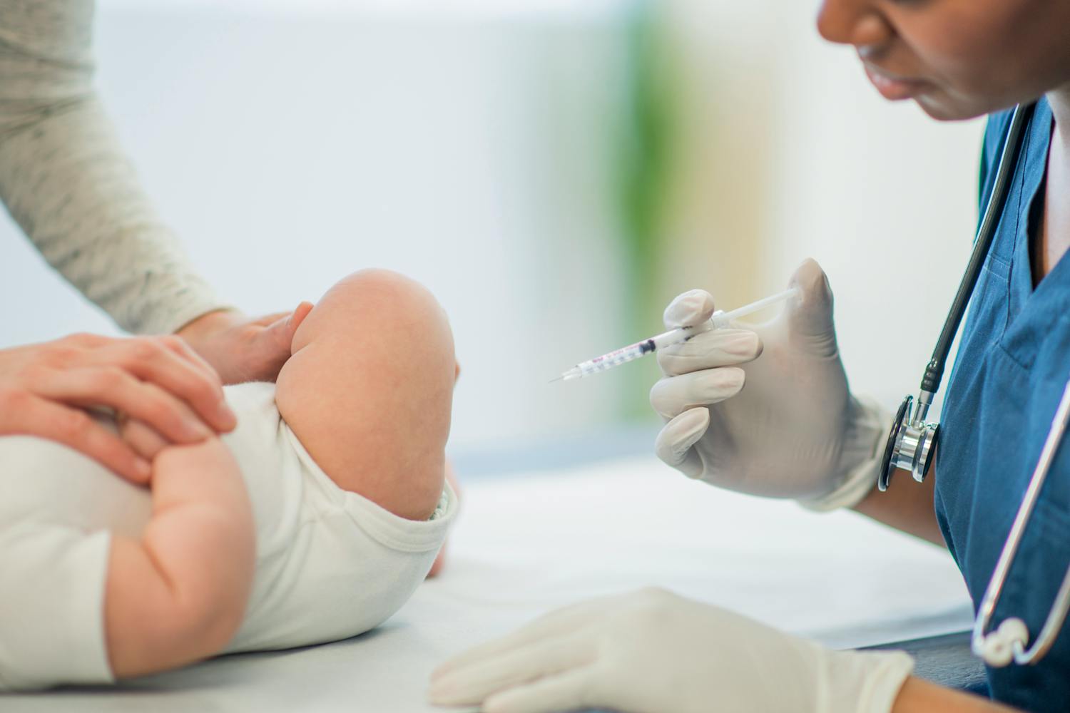 Quels sont les vaccins obligatoires pour bébé ?