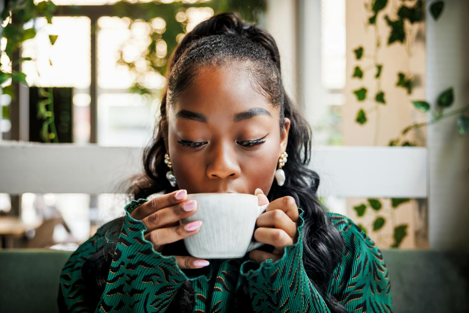 Café et sommeil : jusqu'à quand peut-on boire un café avant de s'endormir ?