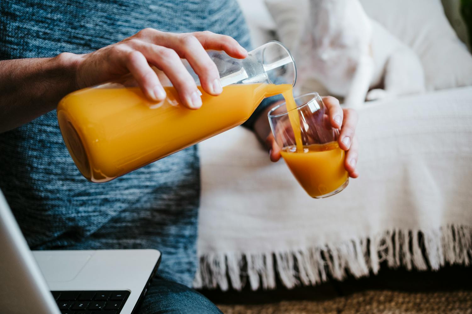 Le jus d'orange contre la constipation, ça marche vraiment ?